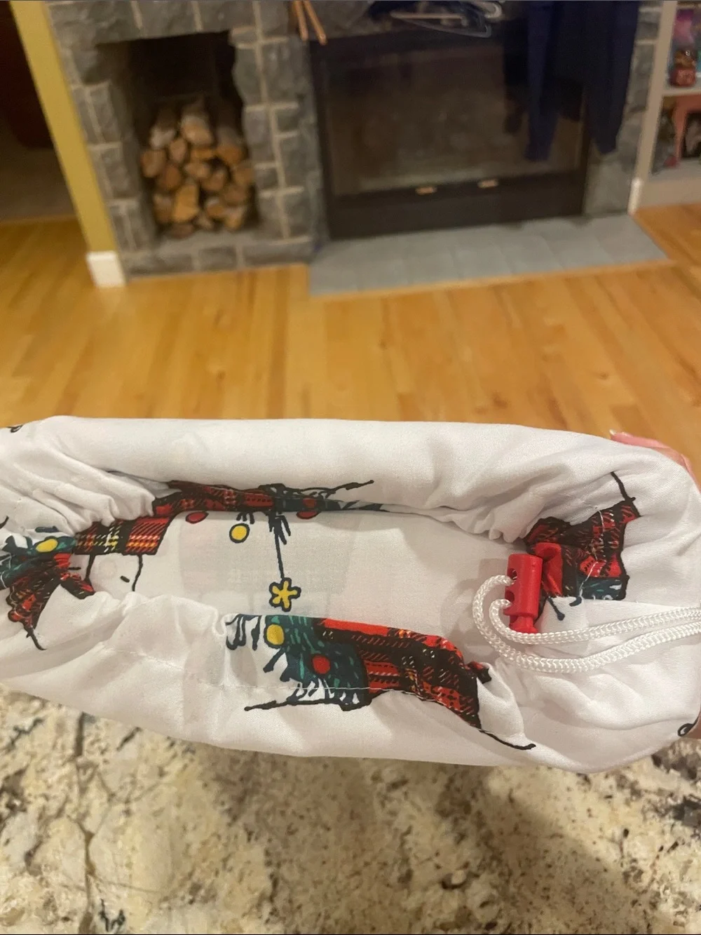 NWT Berkshire Christmas Peanuts Snoopy Full Sheet Set